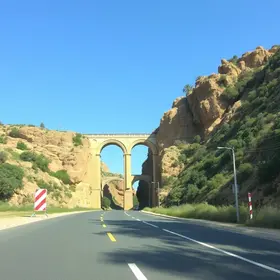 Ponte dos Arcos terá trecho interditado neste domingo em Barra Mansa