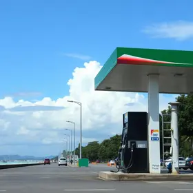 Preço da gasolina em Barra Mansa (RJ) tem queda; confira valor